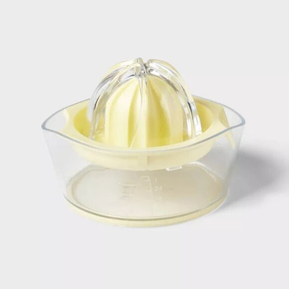 12pc Kids’ Lemonade Dinnerware Set – Pillowfort Target - Learn To Cook - Picture 4 of 7